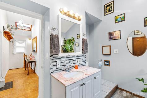 651 Fairview Avenue Piscataway NJ 08854