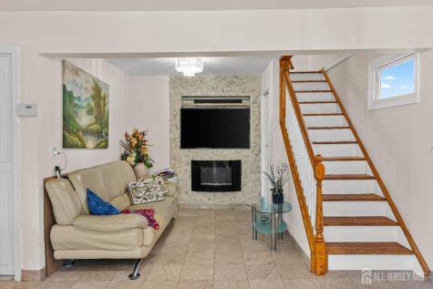 651 Fairview Avenue Piscataway NJ 08854