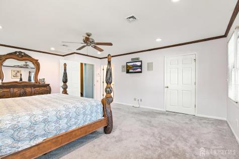 1 Pine Ridge Drive Edison NJ 08820