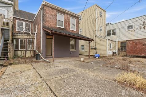 379 S Main Street S Phillipsburg NJ 08865