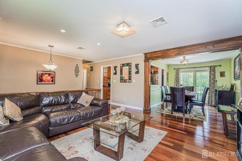 23 Dunbar Avenue Piscataway NJ 08854