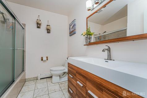 23 Dunbar Avenue Piscataway NJ 08854