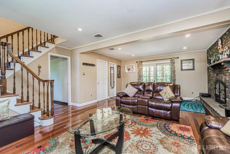 23 Dunbar Avenue Piscataway NJ 08854