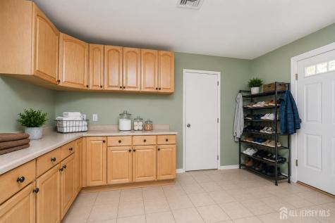 23 Dunbar Avenue Piscataway NJ 08854