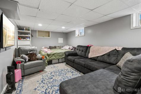 608 Decatur Avenue Middlesex NJ 08846