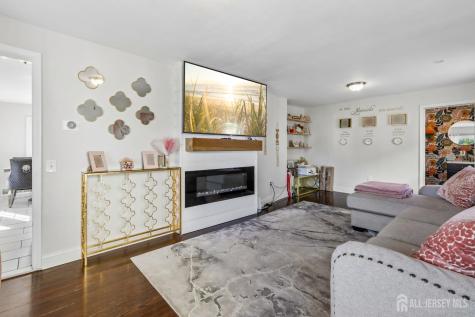 608 Decatur Avenue Middlesex NJ 08846