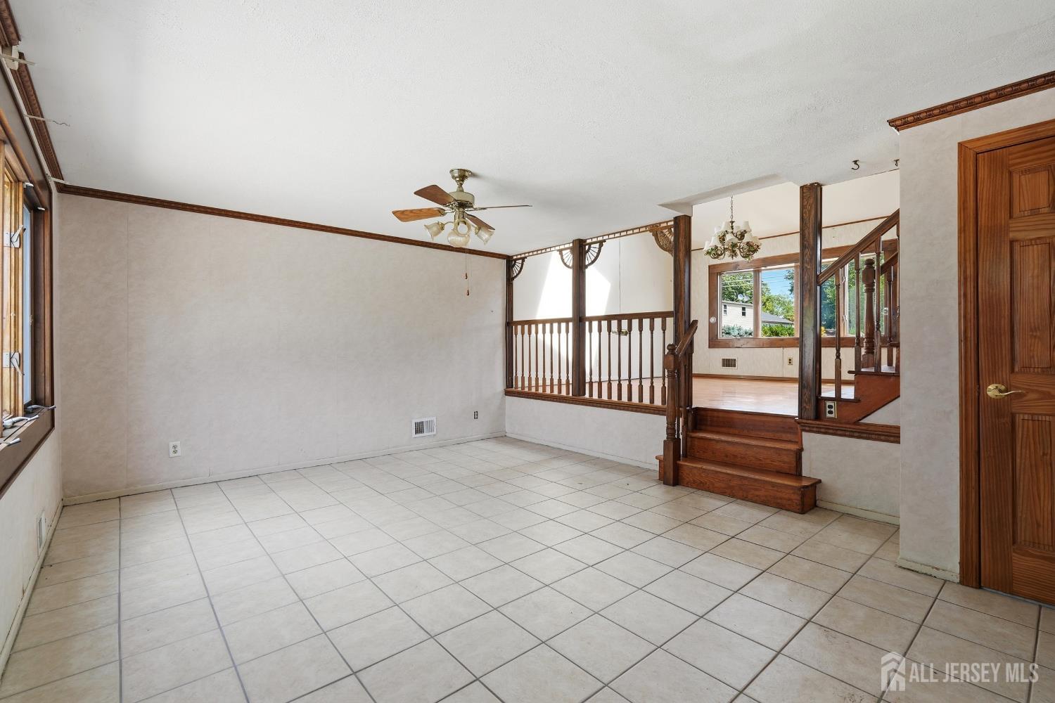 13 Cleveland Avenue Colonia NJ 07067