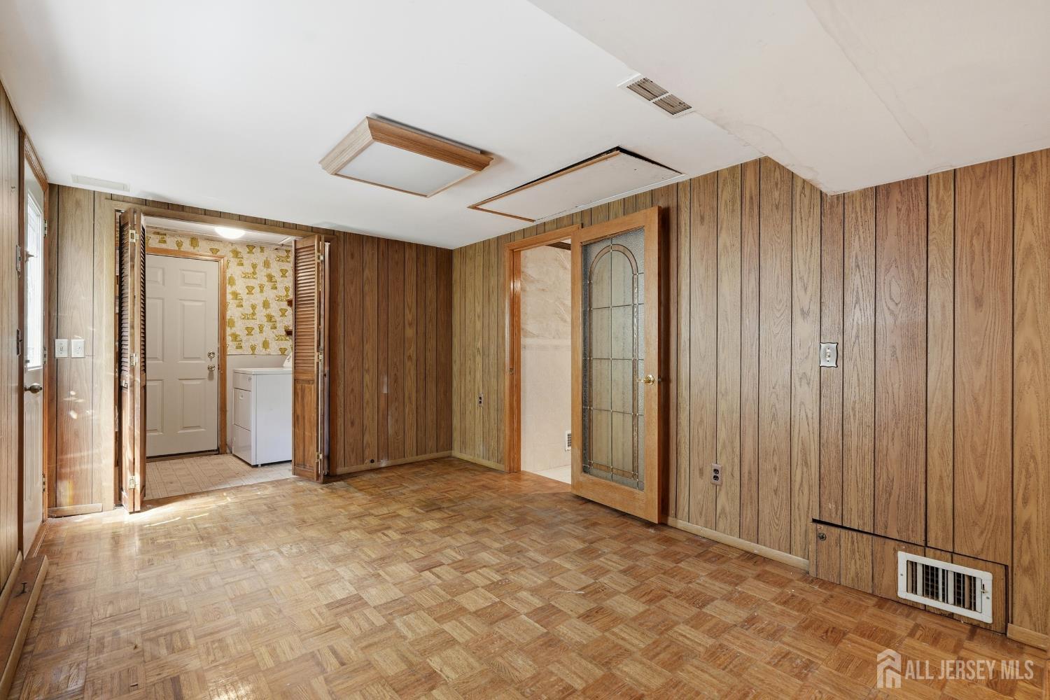 13 Cleveland Avenue Colonia NJ 07067