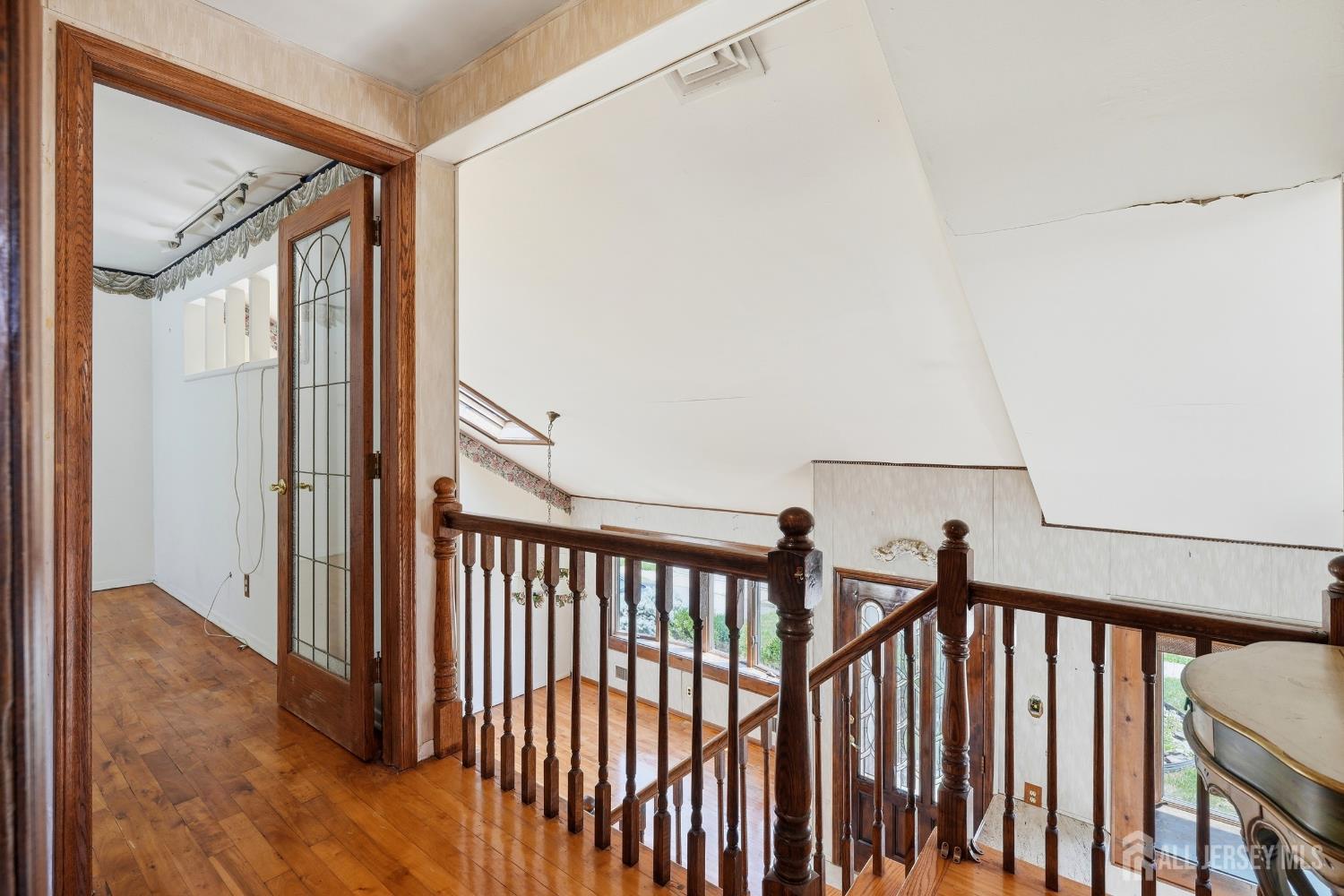 13 Cleveland Avenue Colonia NJ 07067