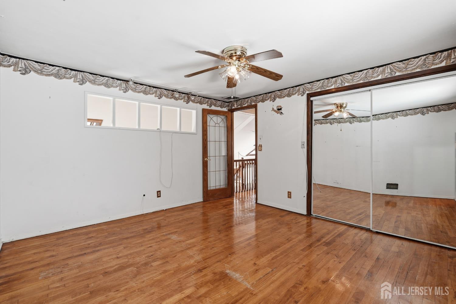 13 Cleveland Avenue Colonia NJ 07067