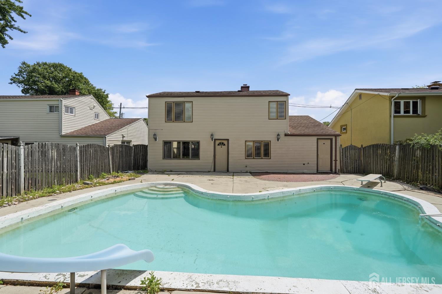 13 Cleveland Avenue Colonia NJ 07067