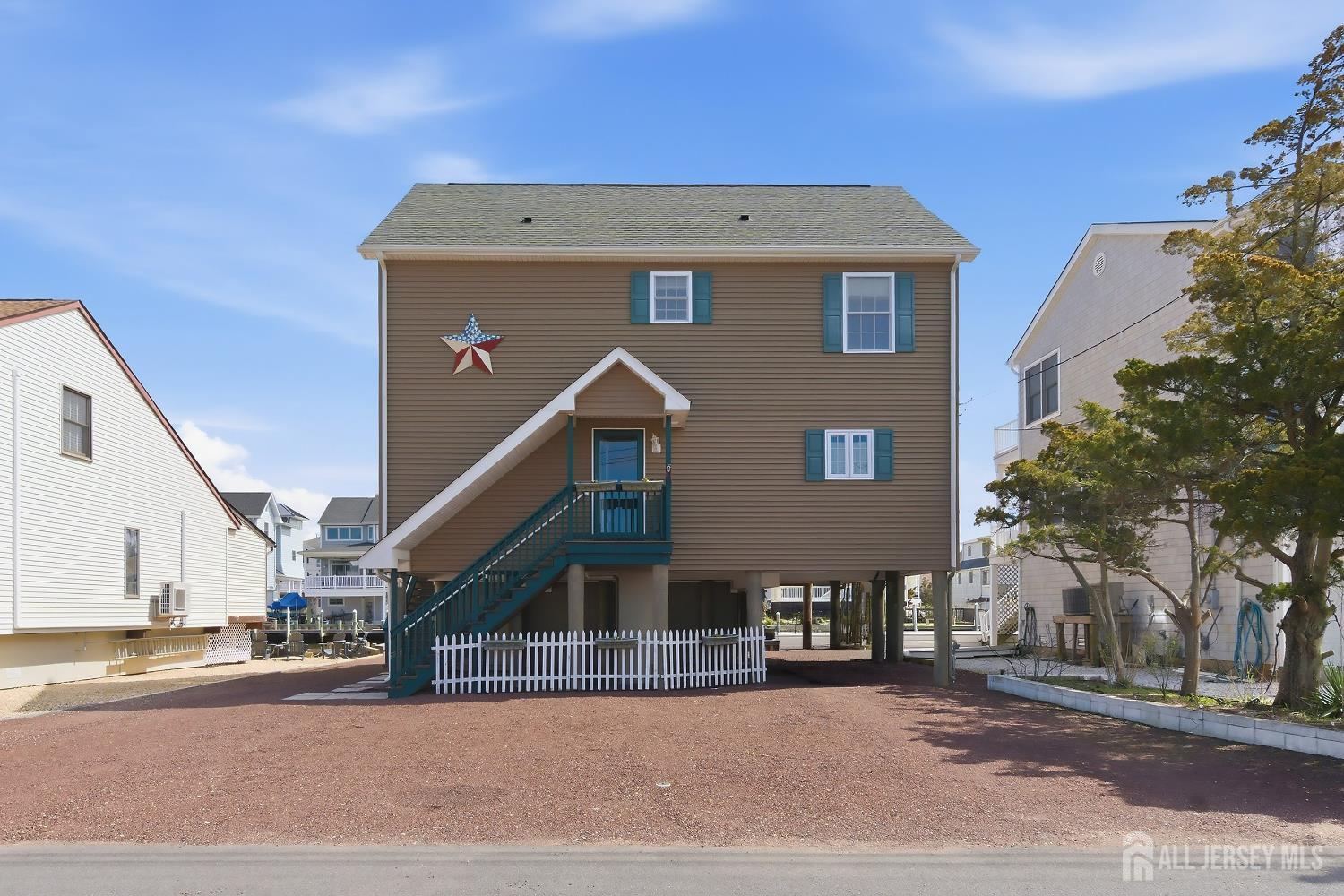 Lacey NJ, 1215 Niihau Drive