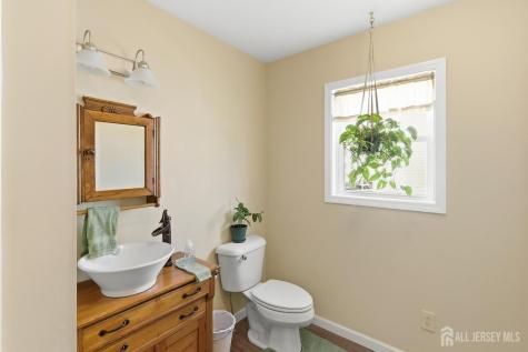 1215 Niihau Drive Lacey NJ 08731