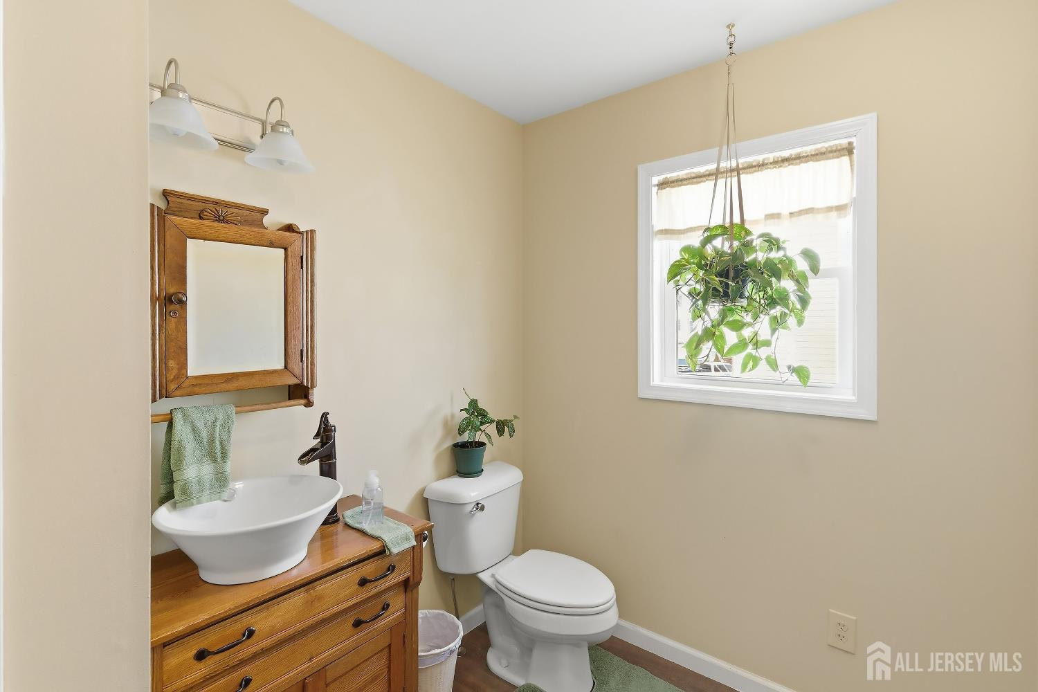 1215 Niihau Drive Lacey NJ 08731