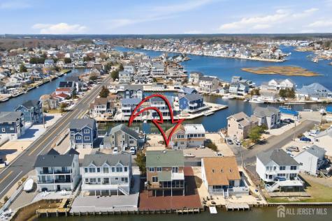 1215 Niihau Drive Lacey NJ 08731