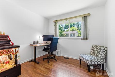 213 Normandy Road Edison NJ 08820