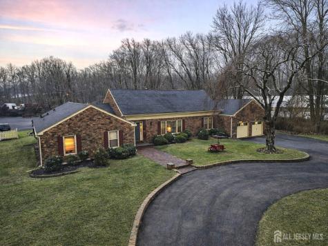402 Main Street Manalapan NJ 07726
