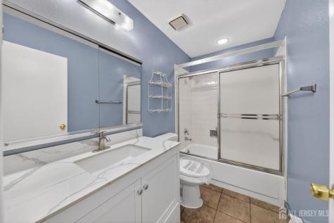 487-A Grandin Road Monroe NJ 08831