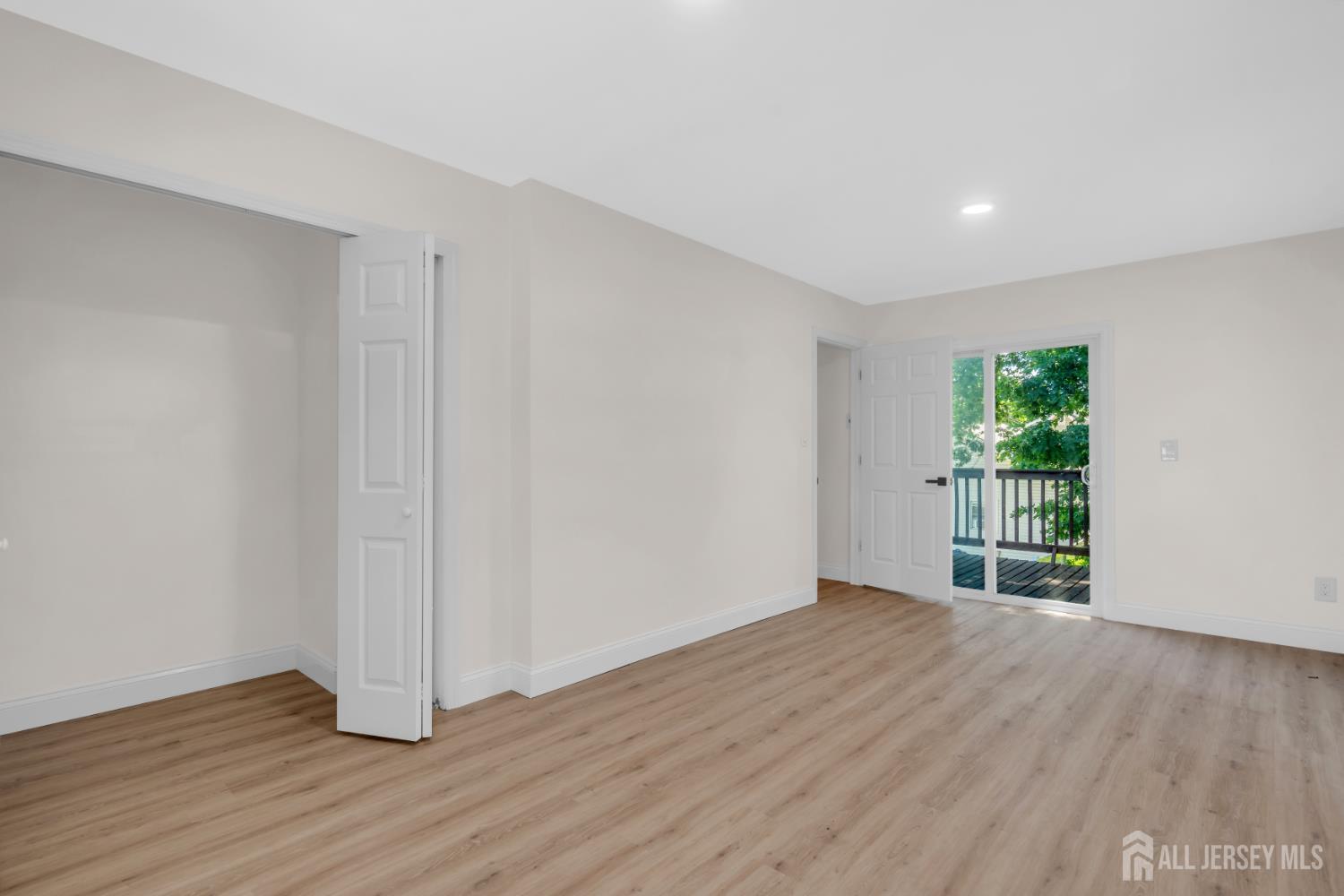 141 Brunswick Avenue Spotswood NJ 08884