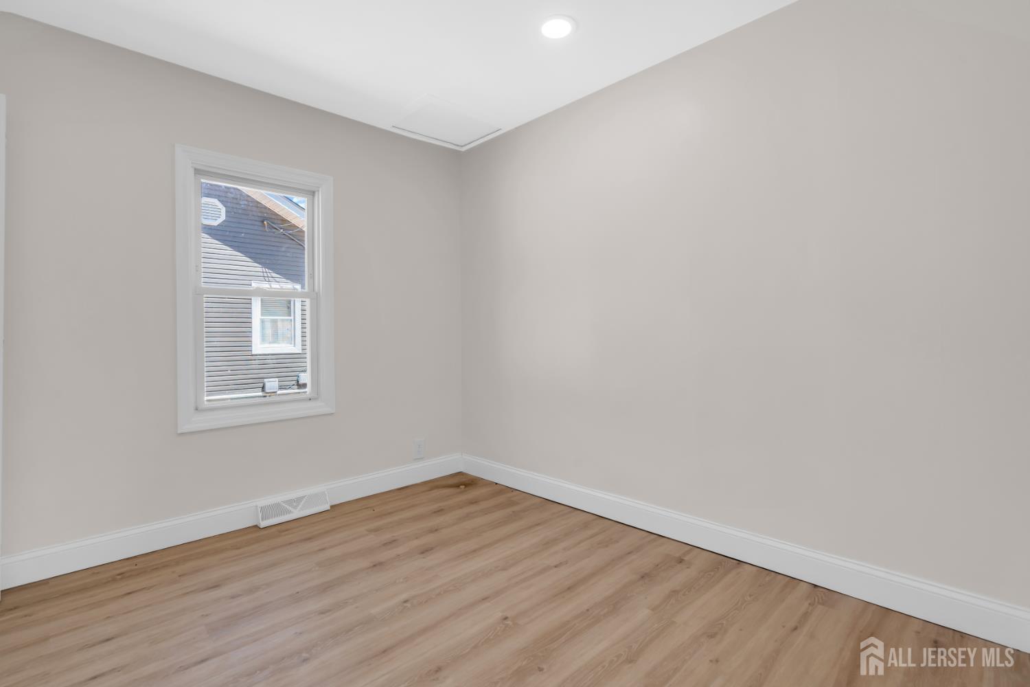 141 Brunswick Avenue Spotswood NJ 08884