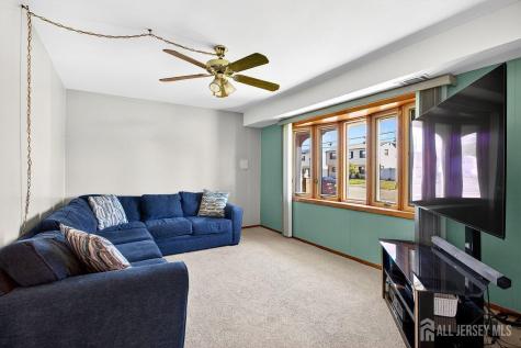140 Camelot Drive Port Reading NJ 07064