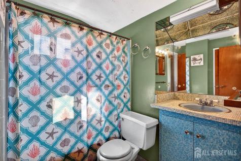 140 Camelot Drive Port Reading NJ 07064