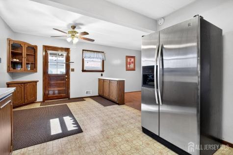 140 Camelot Drive Port Reading NJ 07064