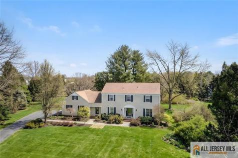 4 Hardley Drive Cranbury NJ 08512