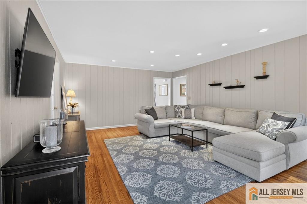 4 Hardley Drive Cranbury NJ 08512