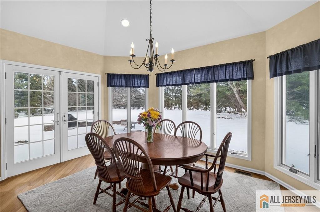 4 Hardley Drive Cranbury NJ 08512