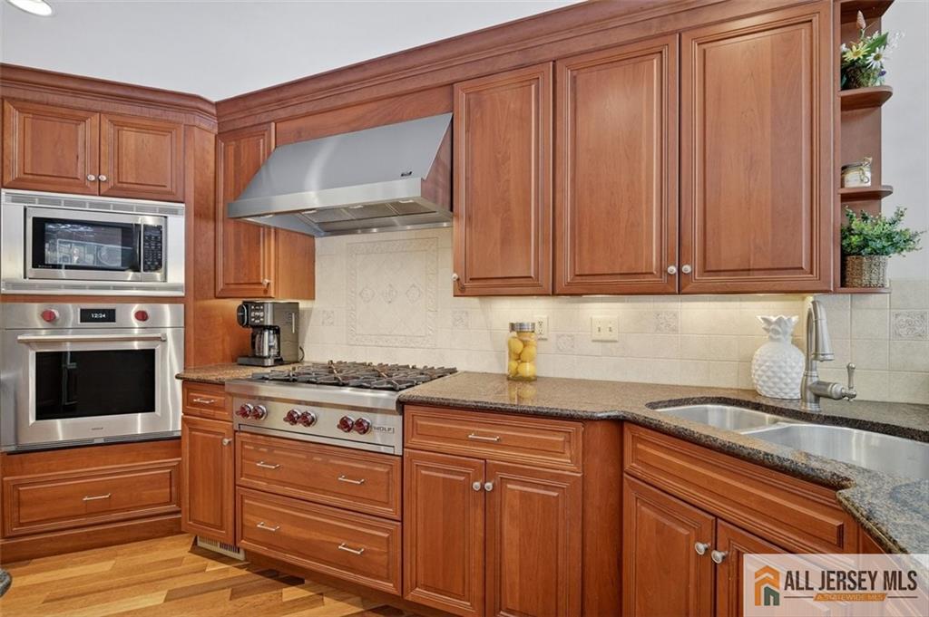 4 Hardley Drive Cranbury NJ 08512