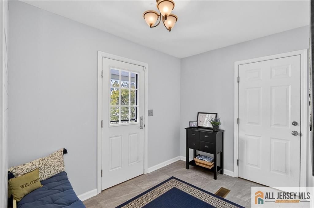 4 Hardley Drive Cranbury NJ 08512