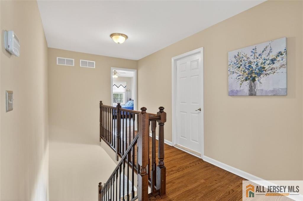 4 Hardley Drive Cranbury NJ 08512