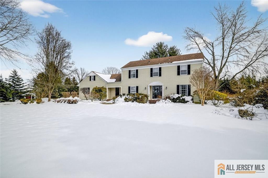 4 Hardley Drive Cranbury NJ 08512