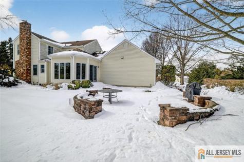 4 Hardley Drive Cranbury NJ 08512