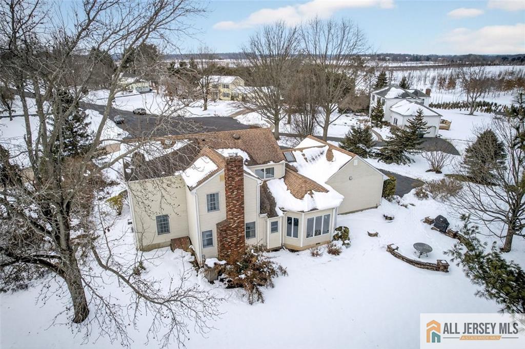 4 Hardley Drive Cranbury NJ 08512