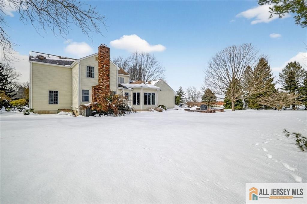 4 Hardley Drive Cranbury NJ 08512