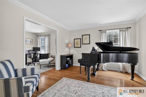 4 Hardley Drive Cranbury NJ 08512