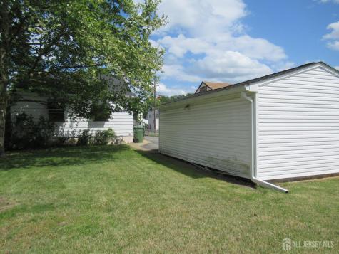 11 Eisenhower Drive Sayreville NJ 08872