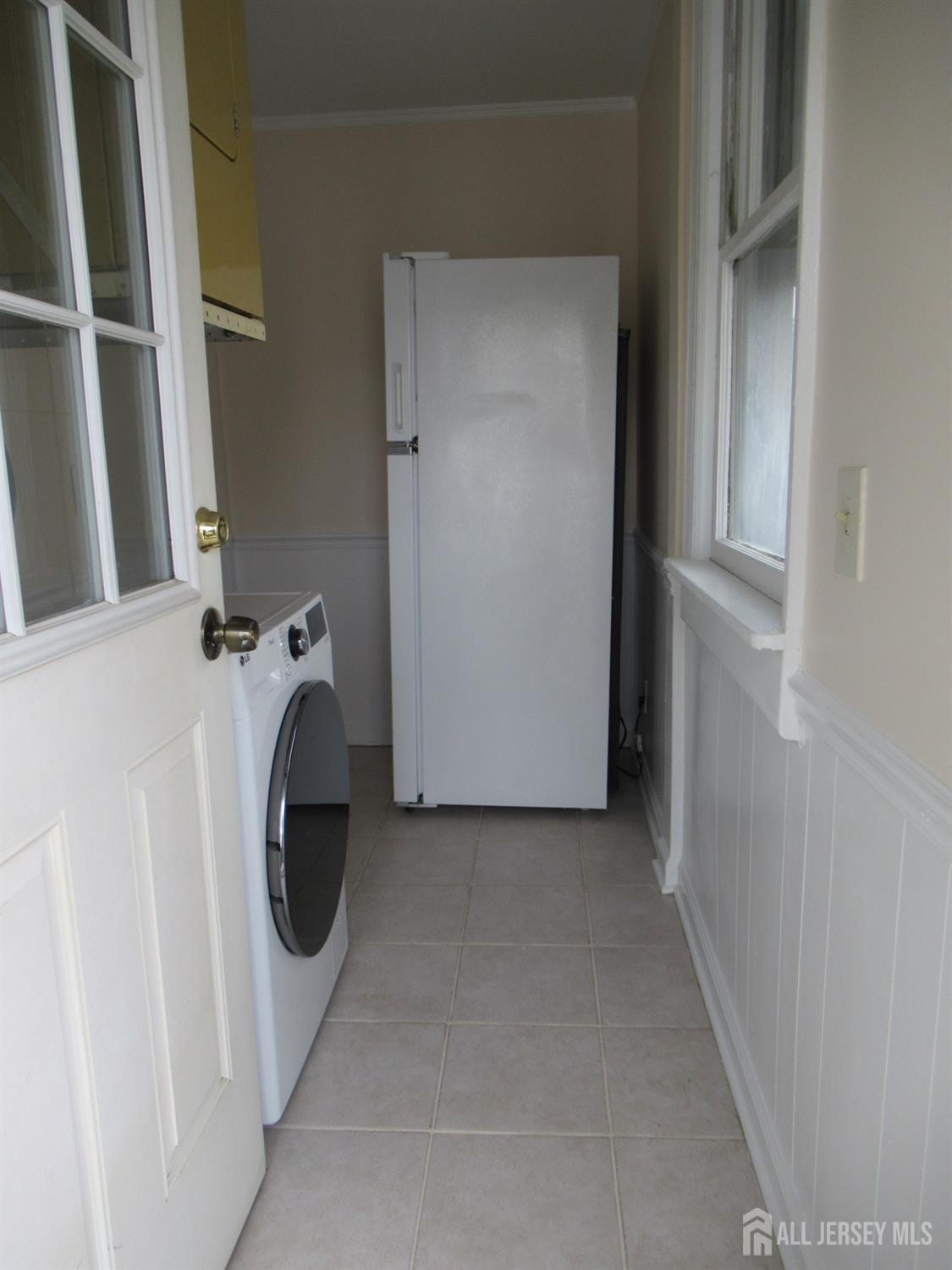 11 Eisenhower Drive Sayreville NJ 08872