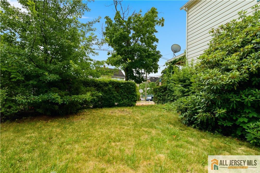 131 Jones Avenue New Brunswick NJ 08901