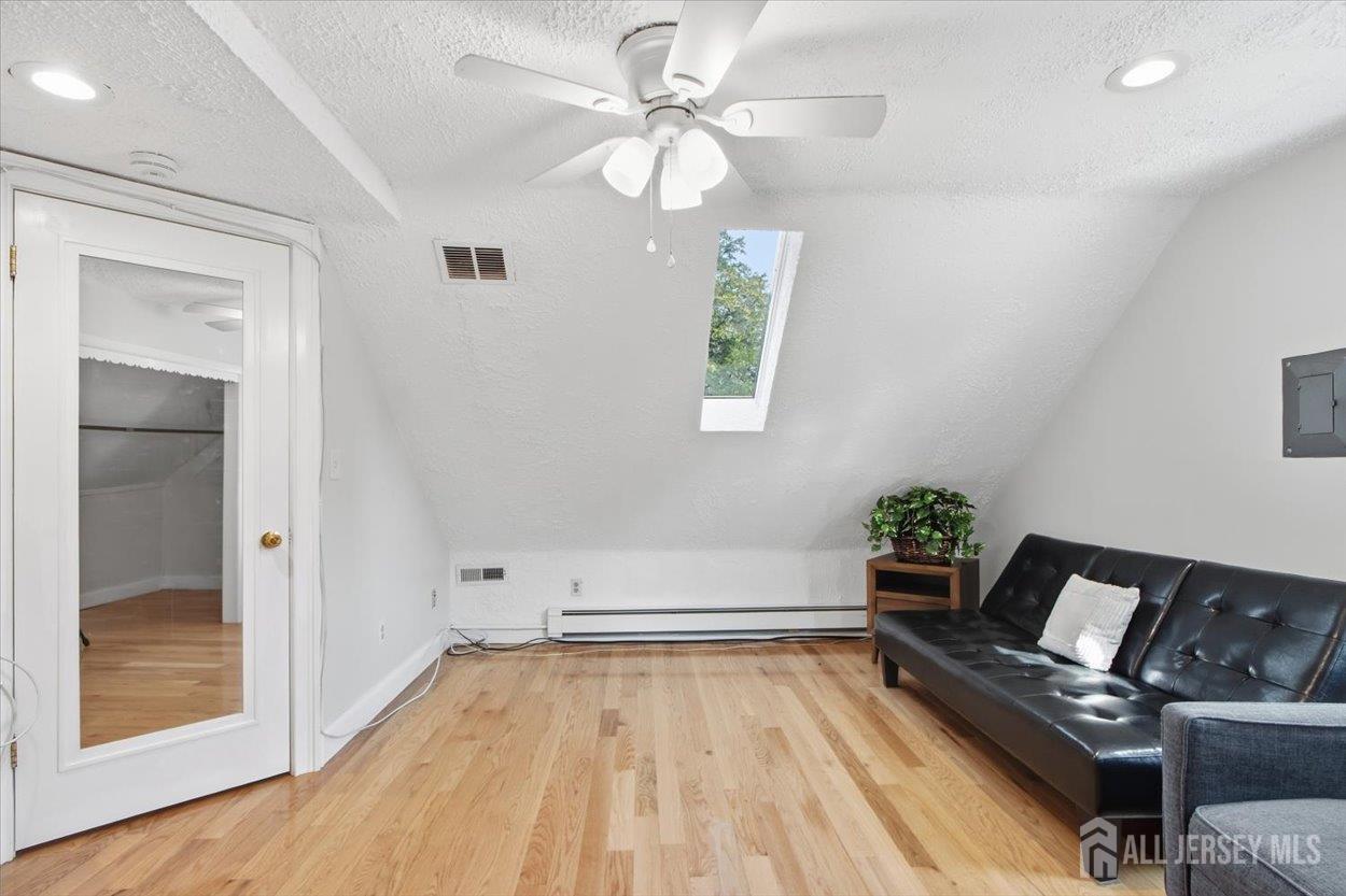 36 Oakland Avenue Franklin NJ 08873