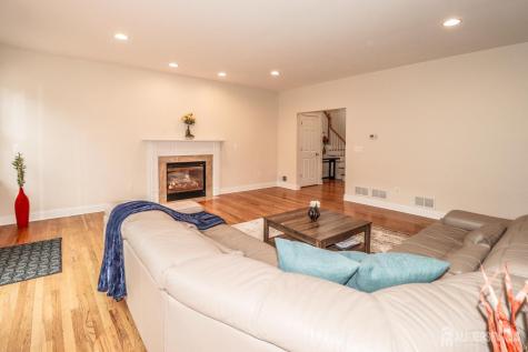 2 Brenner Court Franklin Twsp NJ 08873