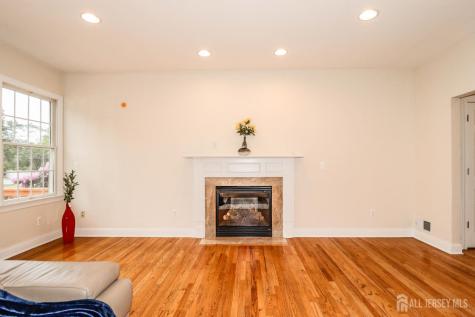 2 Brenner Court Franklin Twsp NJ 08873
