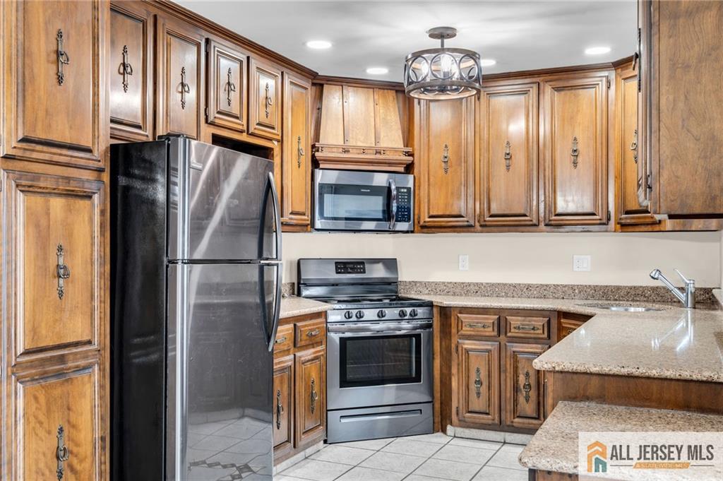 11 Parkers Point Boulevard Lacey NJ 08731