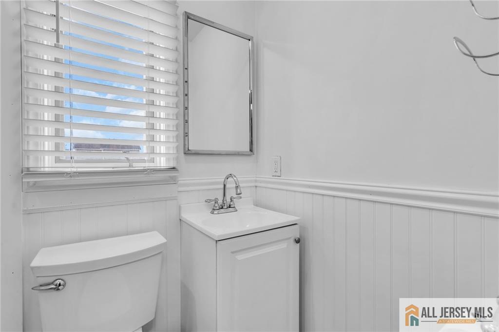 11 Parkers Point Boulevard Lacey NJ 08731