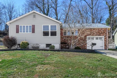 31 W Grochowiak Street W South River NJ 08882