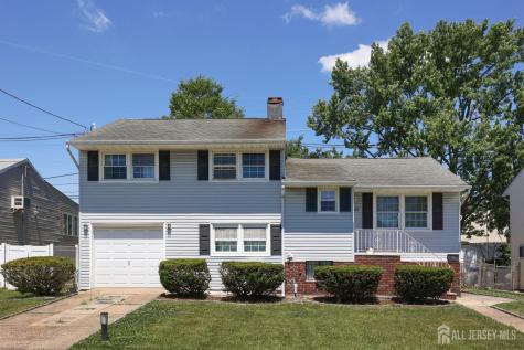 22 Webb Drive Fords NJ 08863