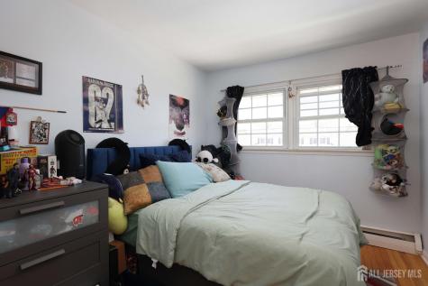 22 Webb Drive Fords NJ 08863