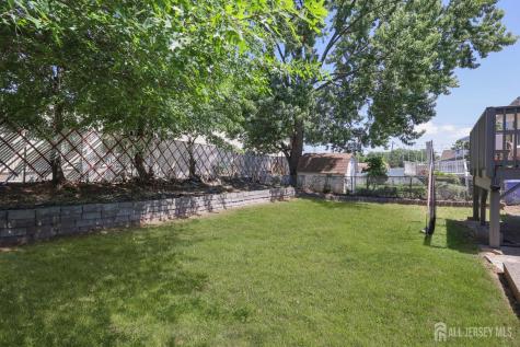 22 Webb Drive Fords NJ 08863